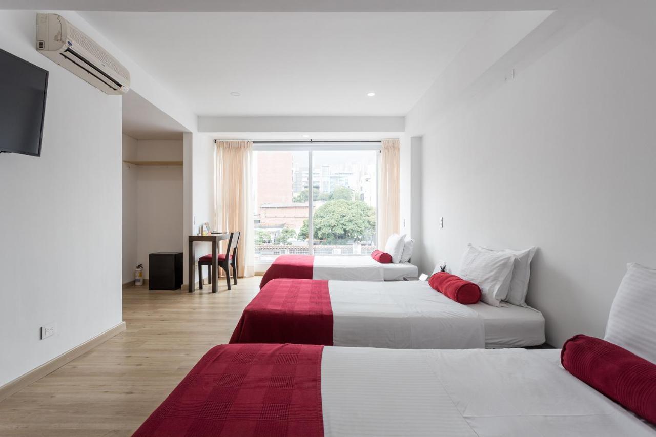 מדיין Hotel Florencia Plaza מראה חיצוני תמונה