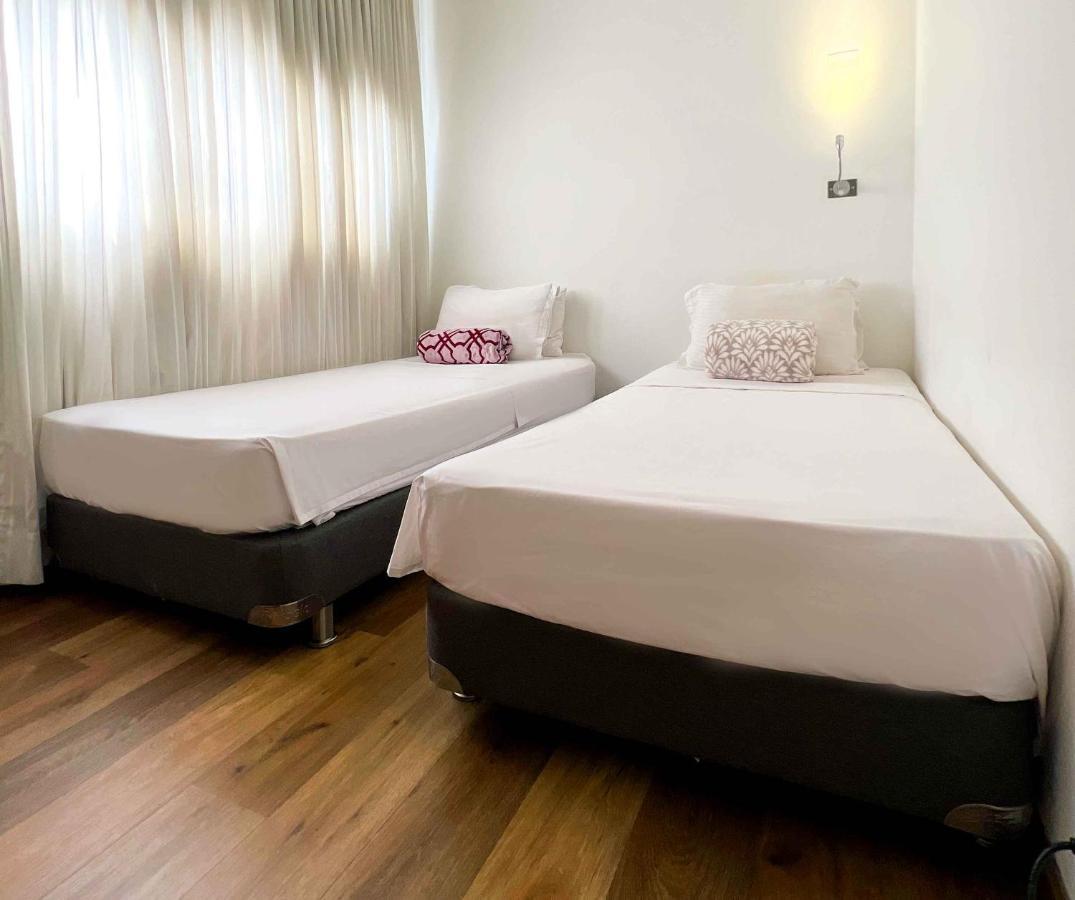 מדיין Hotel Florencia Plaza מראה חיצוני תמונה