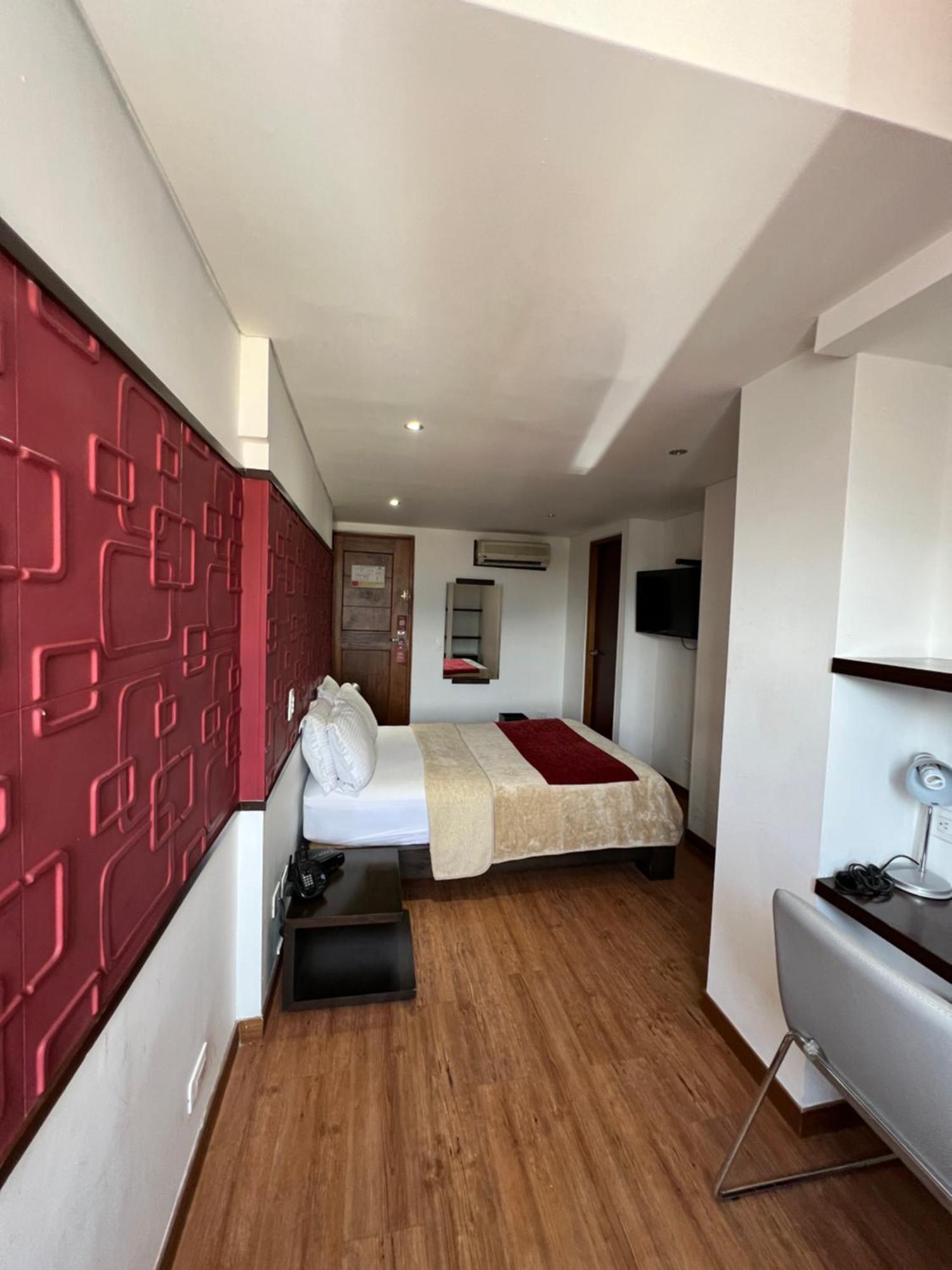 מדיין Hotel Florencia Plaza מראה חיצוני תמונה