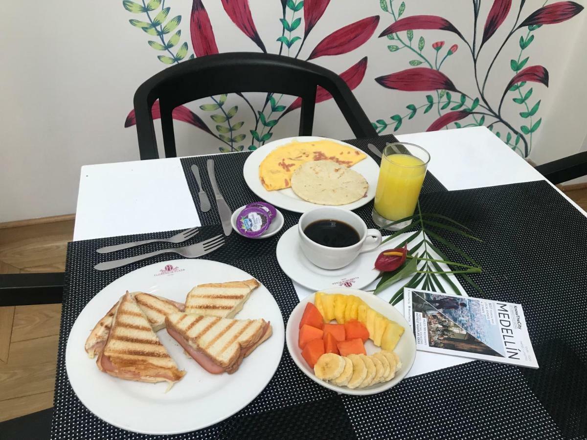 מדיין Hotel Florencia Plaza מראה חיצוני תמונה
